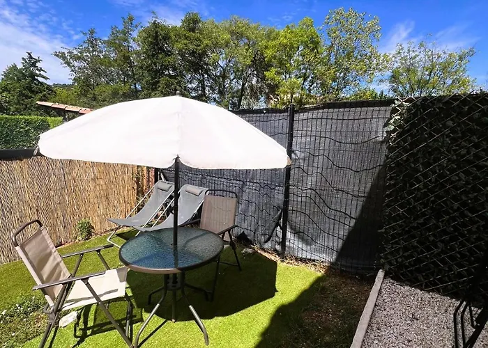 Neuf Avec Vue Sur Jardin Appartamento Octon